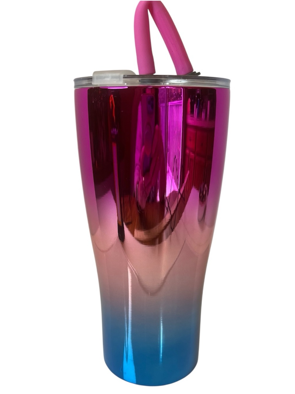New Pink to Blue Ombre 30 Oz Insulated Tumbler with Metal Straw.   New with Tag.